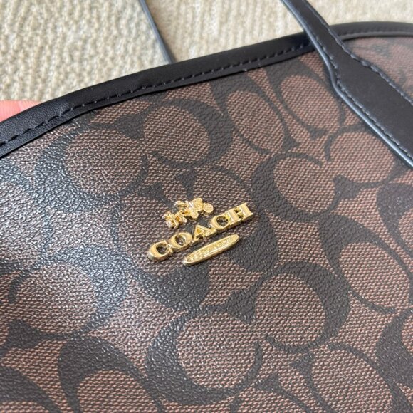 Coach tote bag, size 33*27 cm - Picture 6 of 7